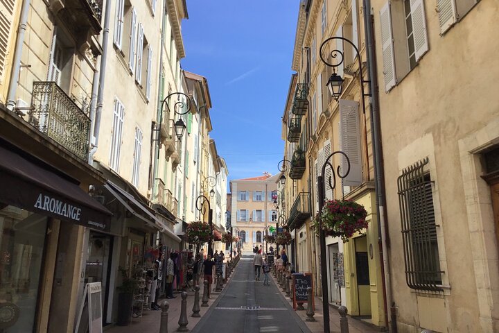 Charming Private Walking Tour in Nice - Image 1