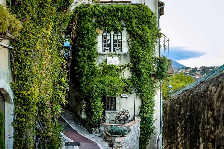 Eze & Saint-Paul de Vence Private Half-Day Tour - Image 5