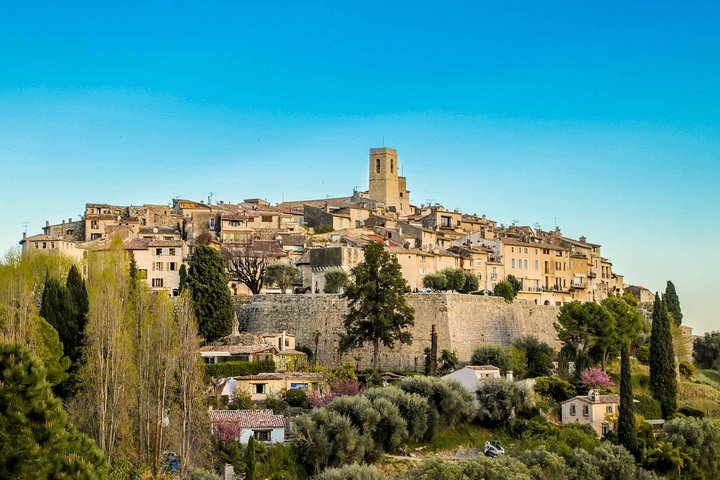Eze & Saint-Paul de Vence Private Half-Day Tour - Image 1