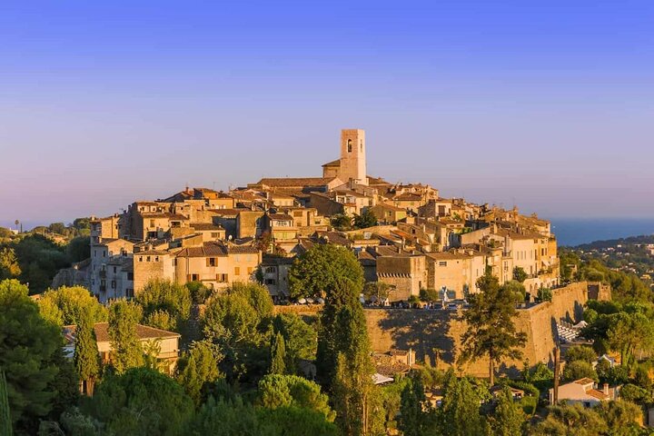 GUIDED TOUR: Cannes, Antibes, Saint Paul De Vence - Image 3