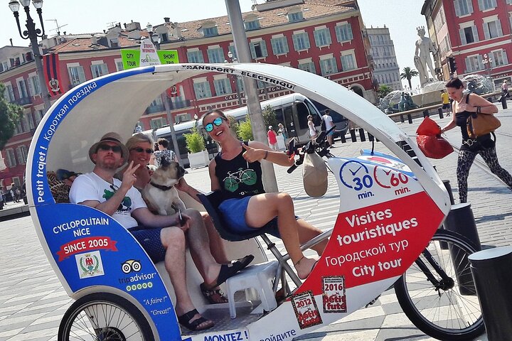 Private tour guide of Nice in electric taxibikes - Image 3