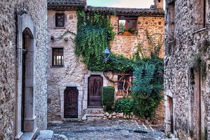 The charming villages of provence full day private tour - Image 4