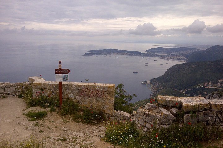 The Highlights of the Côte d'Azur with Tour Company recommended by Rick Steves - Image 1