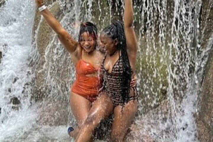 Blue Hole and Dunn's River Tour In Jamaica. - Image 1