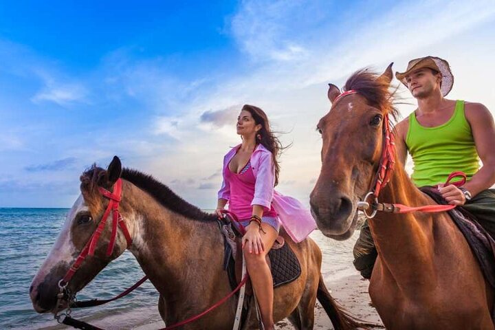 Blue Hole and Horse back riding - Image 2