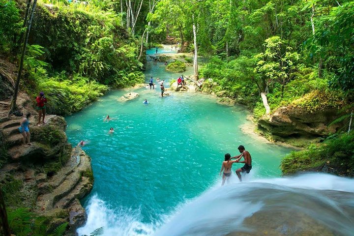 Blue Hole and Horseback Riding and Shopping - Image 3