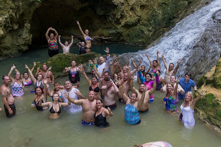 Blue Hole and River Tubing Private Tour From Ocho Rios - Image 5
