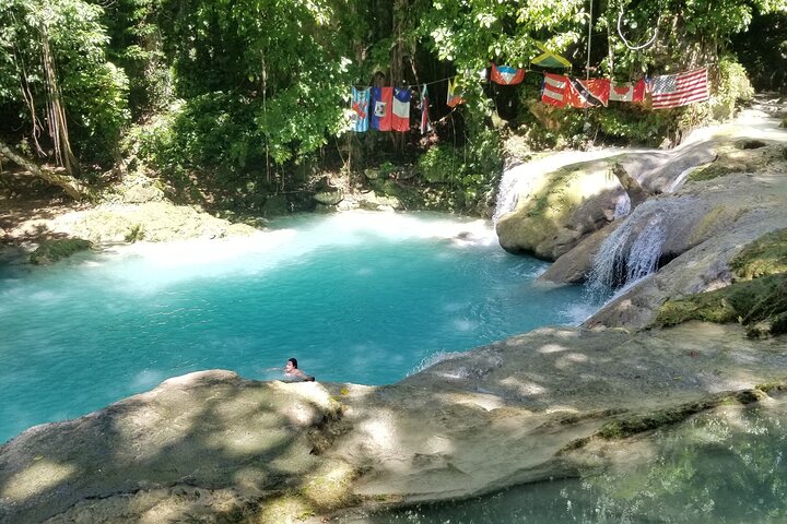 Blue Hole Day Trip with Admission and Guided Tour from Montego Bay - Image 2