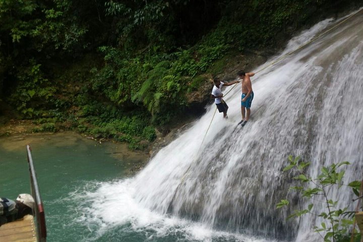 Blue Hole Waterfalls Tour from Ocho Rios - Image 2