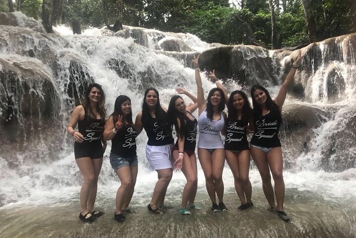 Bob Marley & Dunn's River Falls Transportation only - Image 1