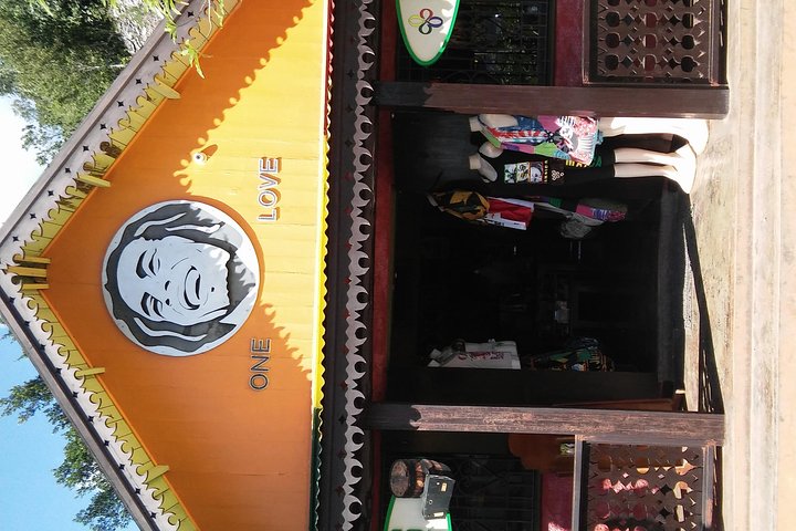 Bob Marley Mausoleum Tour from Ocho Rios - Image 5