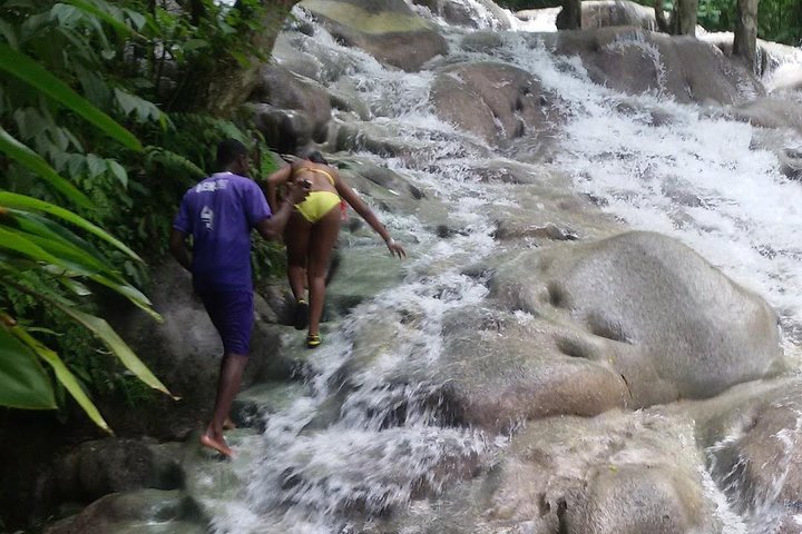 Bobsled Mystic Mountain - Dunn's river - Bob Marley From Ocho Rios - Image 2