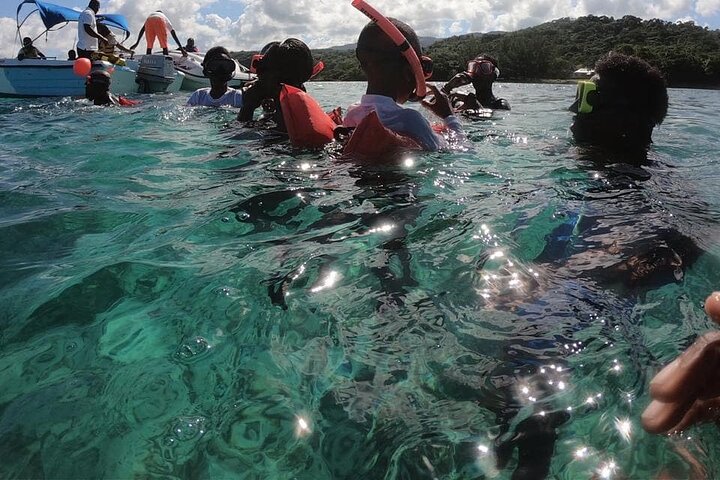 Catamaran Party & Snorkel in the Caribbean Sea - Image 4
