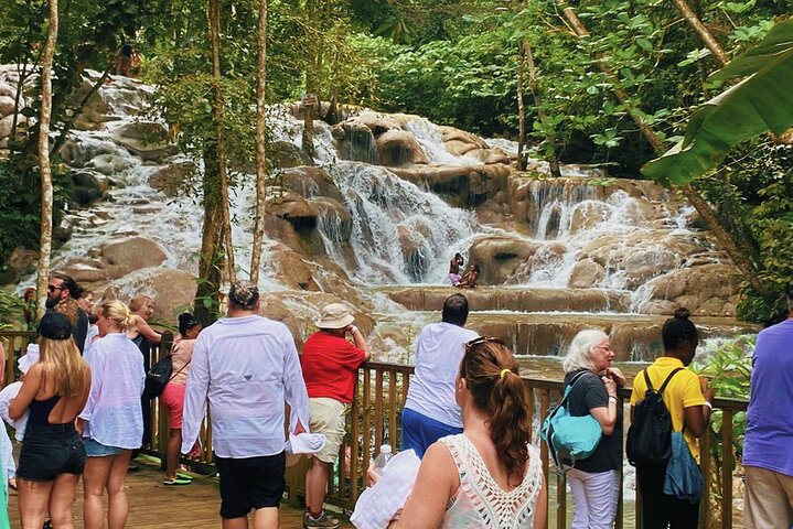  Dunn's River Falls and Tubing Combo Tour from Ocho Rios - Image 1