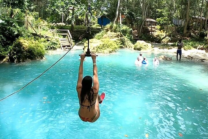 Dunn's River Falls& Blue Hole Tour Ocho Rios (Entry Fee Included) - Image 3