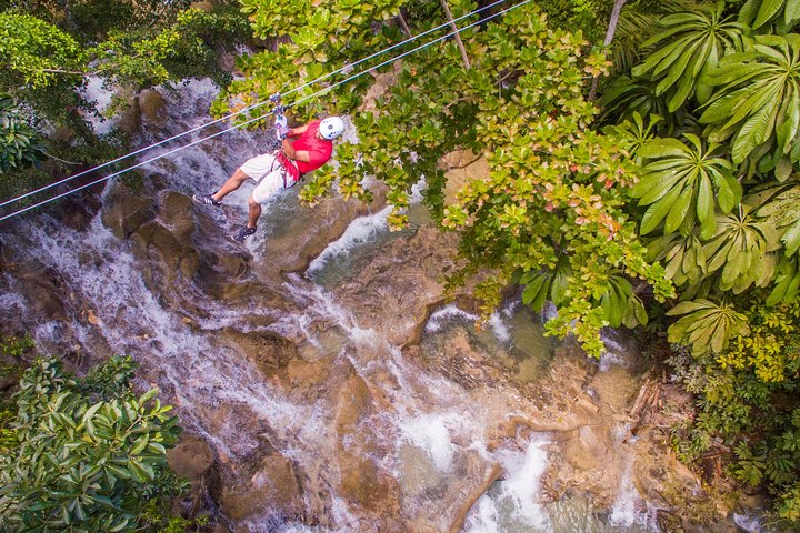 Falls Flyer Zipline and Dunn's River Falls Adventure Tour from Ocho Rios - Image 3