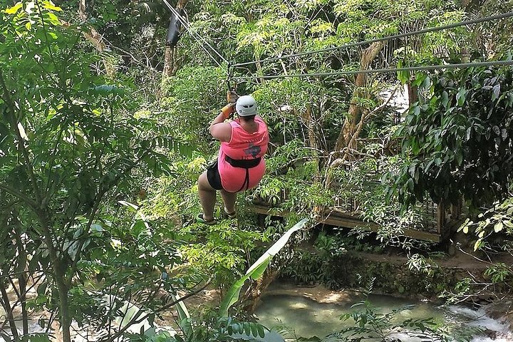 Falls Flyer Zipline and Dunn's River Falls Adventure Tour from Ocho Rios - Image 4