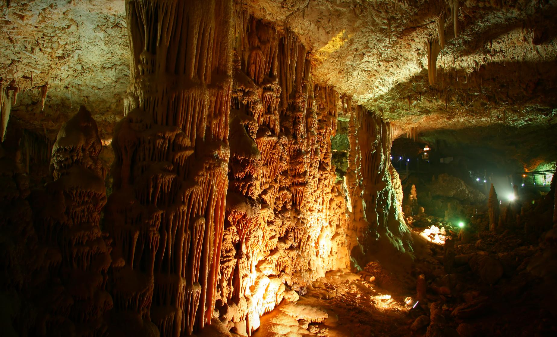 Green Grotto Caves - Image 1