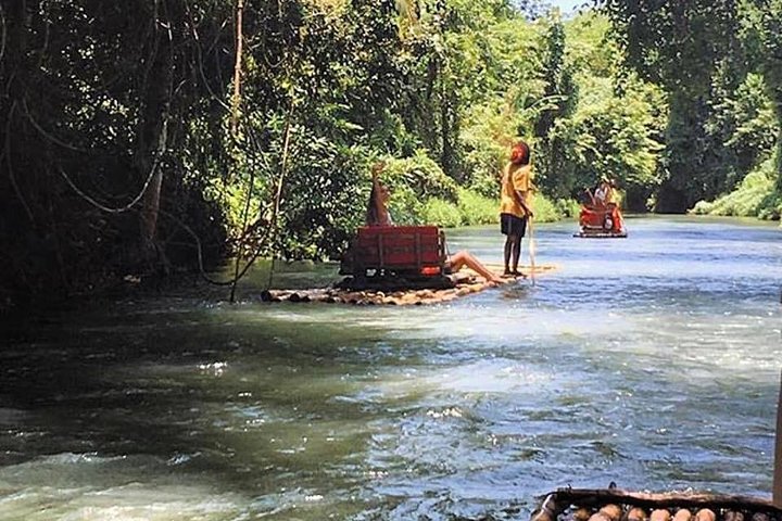 Half-Day Martha Brae River Rafting Tour from Ocho Rios - Image 4