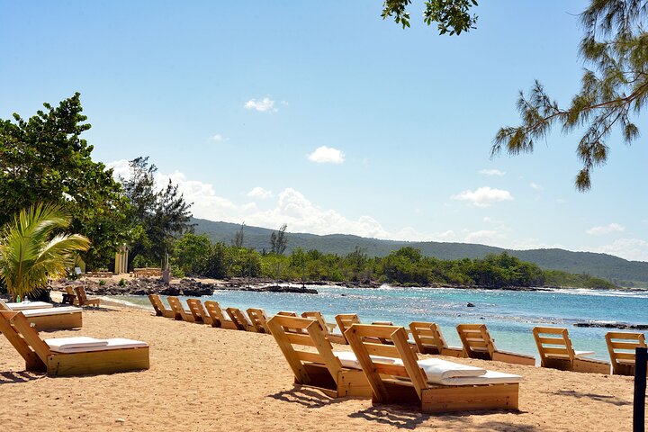 Konoko Falls, City Highlights Ocho Rios (entry fees included) - Image 3