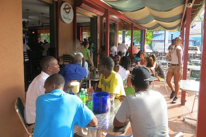Ocho Rios Pub Crawl and Sightseeing Tour from Ocho Rios - Image 1
