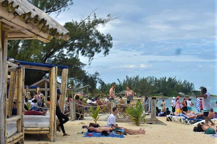 Private Shuttle to Bamboo Blu Beach Club from Ocho Rios - Image 5