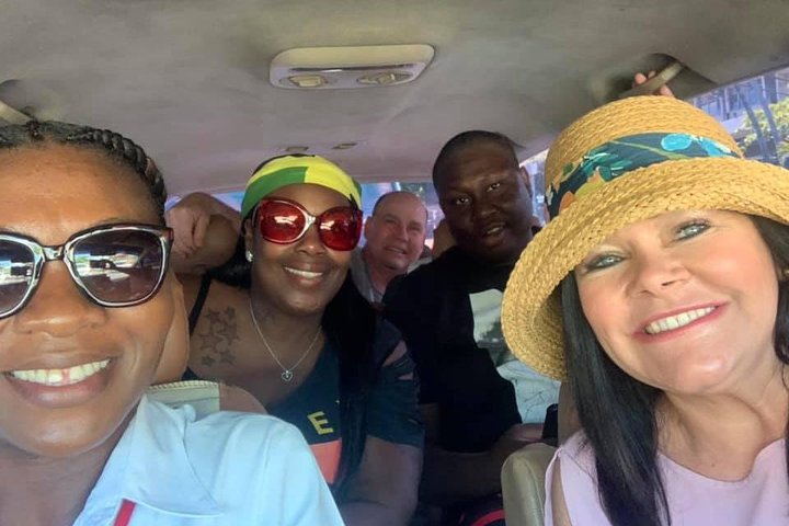 Private Tour - Dunn's River Falls and Ocho Rios Experience from Ocho Rios - Image 2