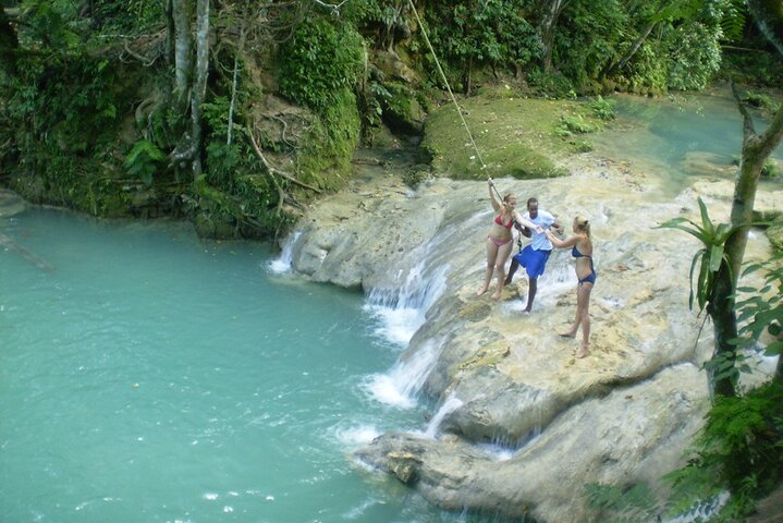 Private Tour From Ocho Rios to Blue Hole and Dunn's River  - Image 2