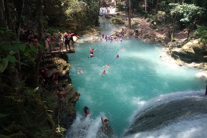 River Tubing and Blue Hole Adventure from Ocho Rios - Image 4