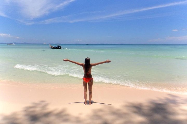 River Tubing & Beach - Image 2