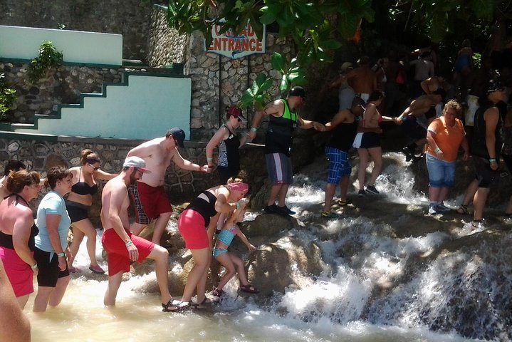 River Tubing, Dunn's River Falls Ocho Rios Excursion - Image 5