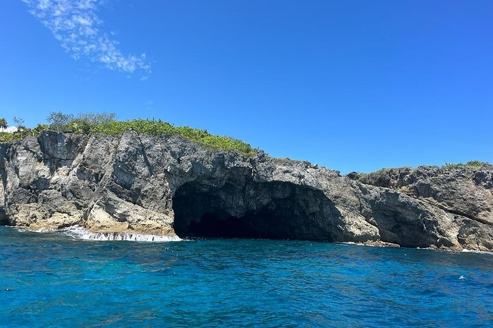 Surfing and Motorized Canoeing Private Tour in Jamaica - Image 5