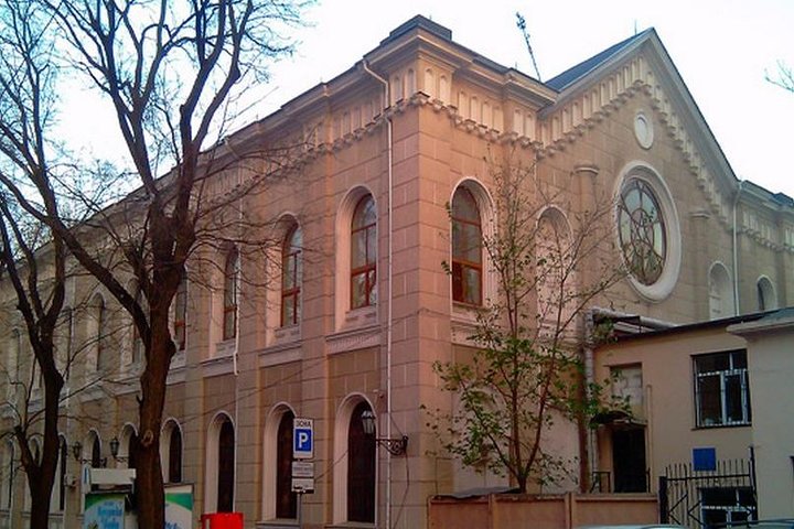 Odessa Jewish Heritage Private Guided Tour - Image 4