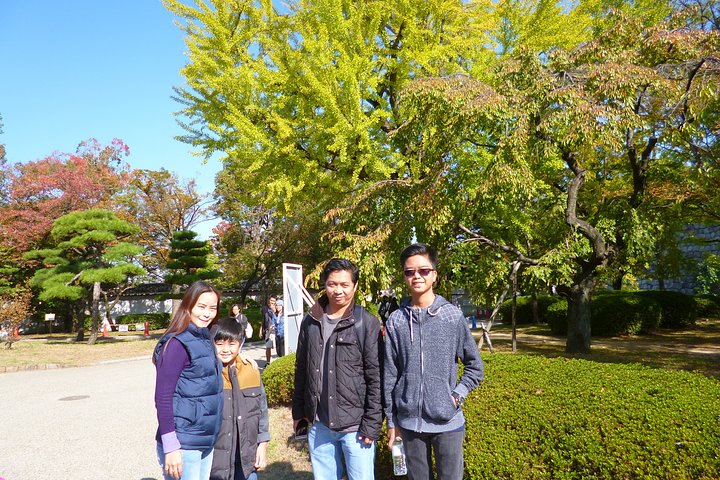 Osaka Castle and a visit to the longest shopping street in Japan - Image 3