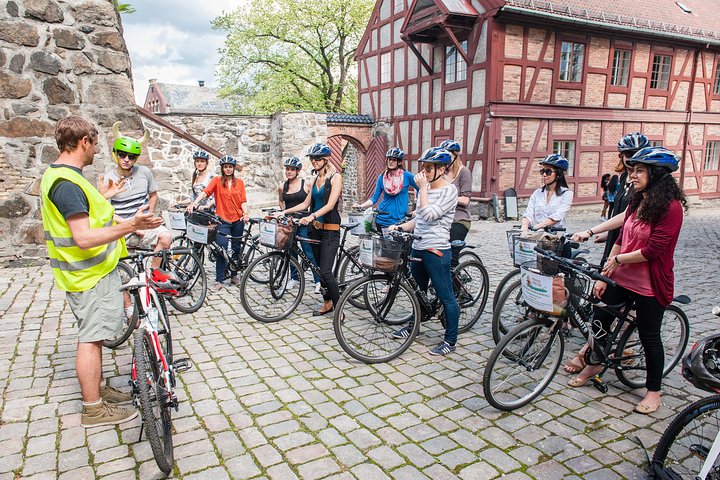 Private Bike Tour (3 hours) - Image 3
