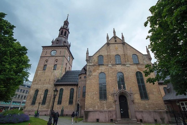 Private Shore Excursion: Oslo Panoramic Tour - Image 5