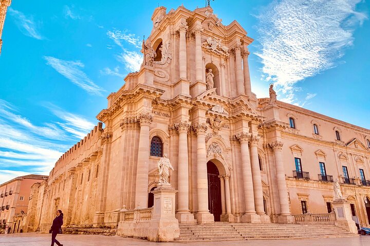 Full-Day Tour in Siracusa, Ortigia and Noto from Palermo - Image 3