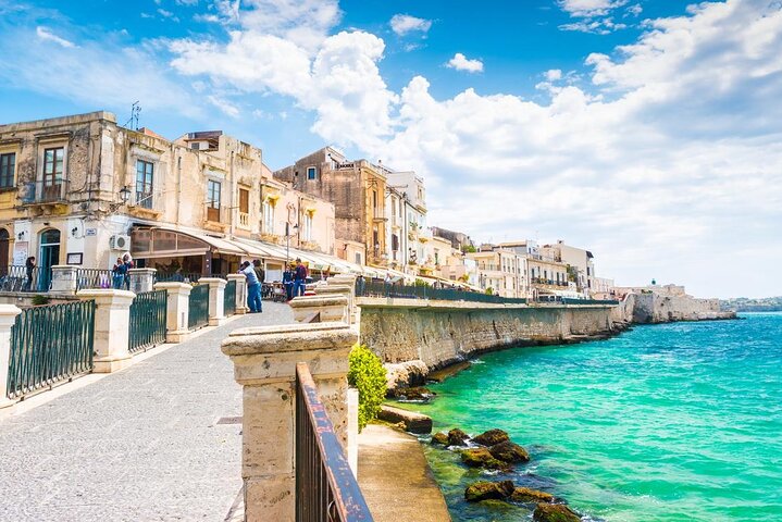 Full-Day Tour in Siracusa, Ortigia and Noto from Palermo - Image 2