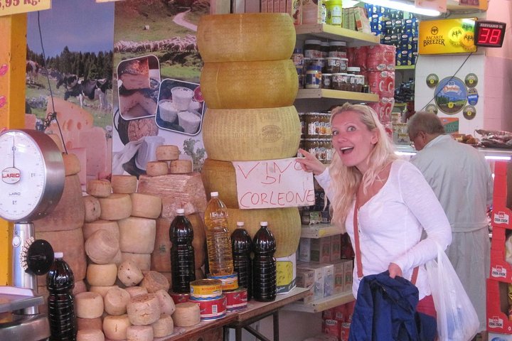 Market Tour, Traditional Cooking and Limoncello class - Image 2
