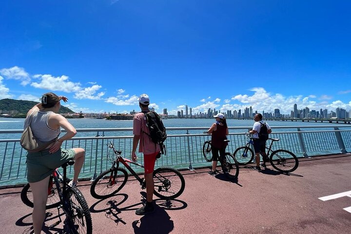 Bike tour and day tour  - Image 2