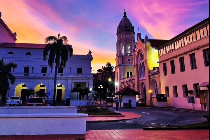 Experience a Family or Romantic Sunset riding a Convertible Car - Image 5