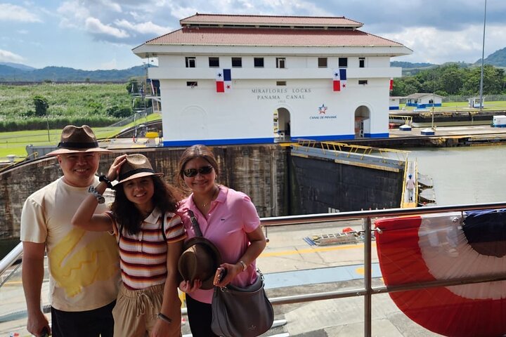 Historical Private Tour in the city and Panama Canal with Pickup - Image 3