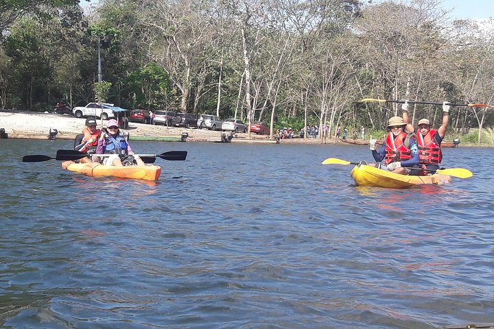 Kayak and Embera Village in Chagres Park - Image 1