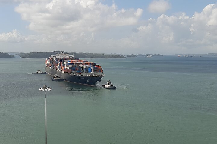 New set of locks (Aguas Claras), Rainforest and San Lorenzo Fort  - Image 5