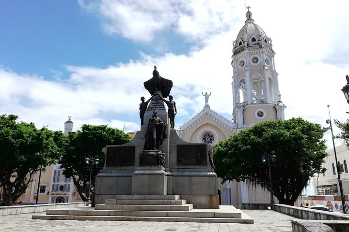 Panama Canal and City Tour - Image 5
