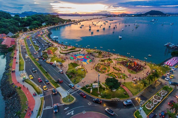  Panama Canal and City Tour Experience - Image 4