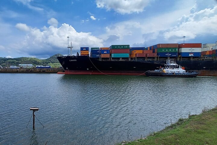 Panama Canal Tour and Gatun Lake Ecotour - Image 5