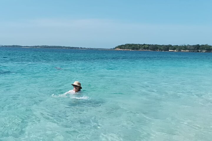 Pearl Islands: Two Secluded Beaches plus Contadora Visit - Image 1