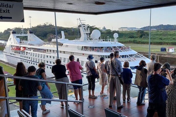 Private and Personalized Half Day Panama Canal and City Tour - Image 3