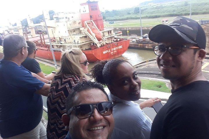 Private Panama City and Canal Tour Like No Other - Image 4